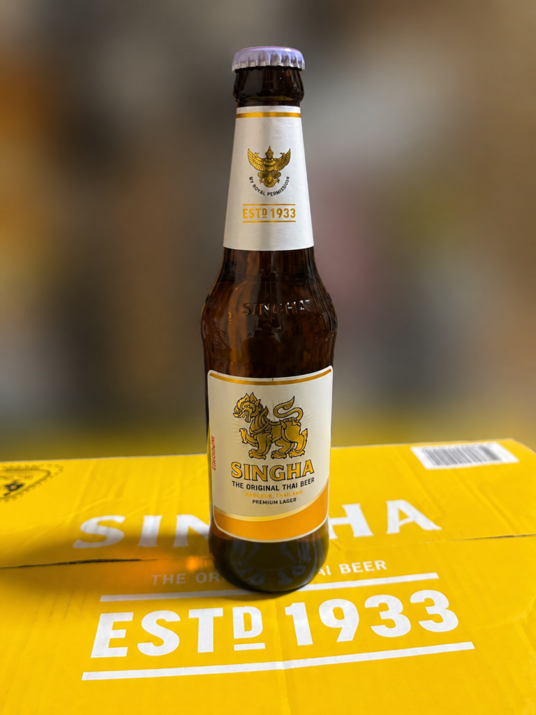 シンハービール瓶の正面ラベル