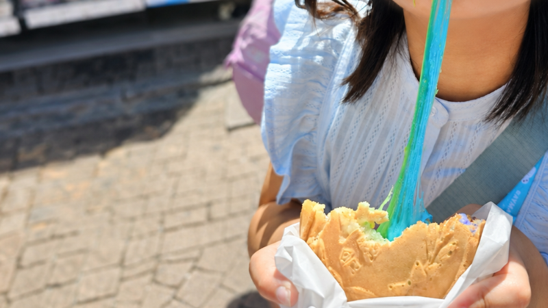 原宿レインボー10円パン