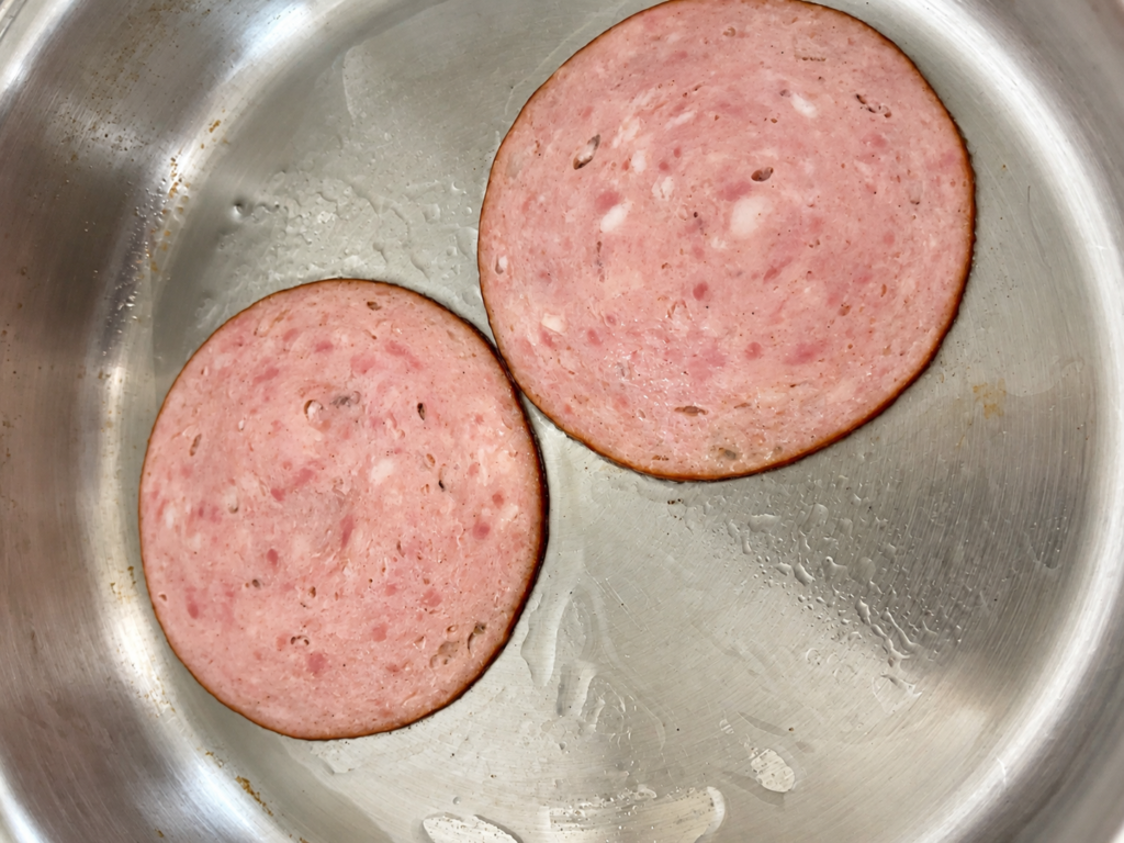 ステンレスフライパンで焼くシャウスライス