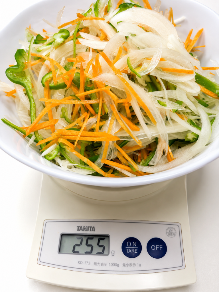 南蛮漬けに使う玉ねぎ・にんじん・ピーマン・新生姜255g