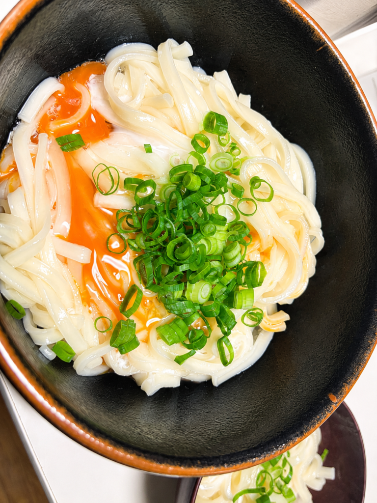 コストコの卵と小ねぎで作った釜玉うどん